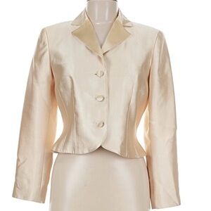 Elegant Cream Women's Jacket